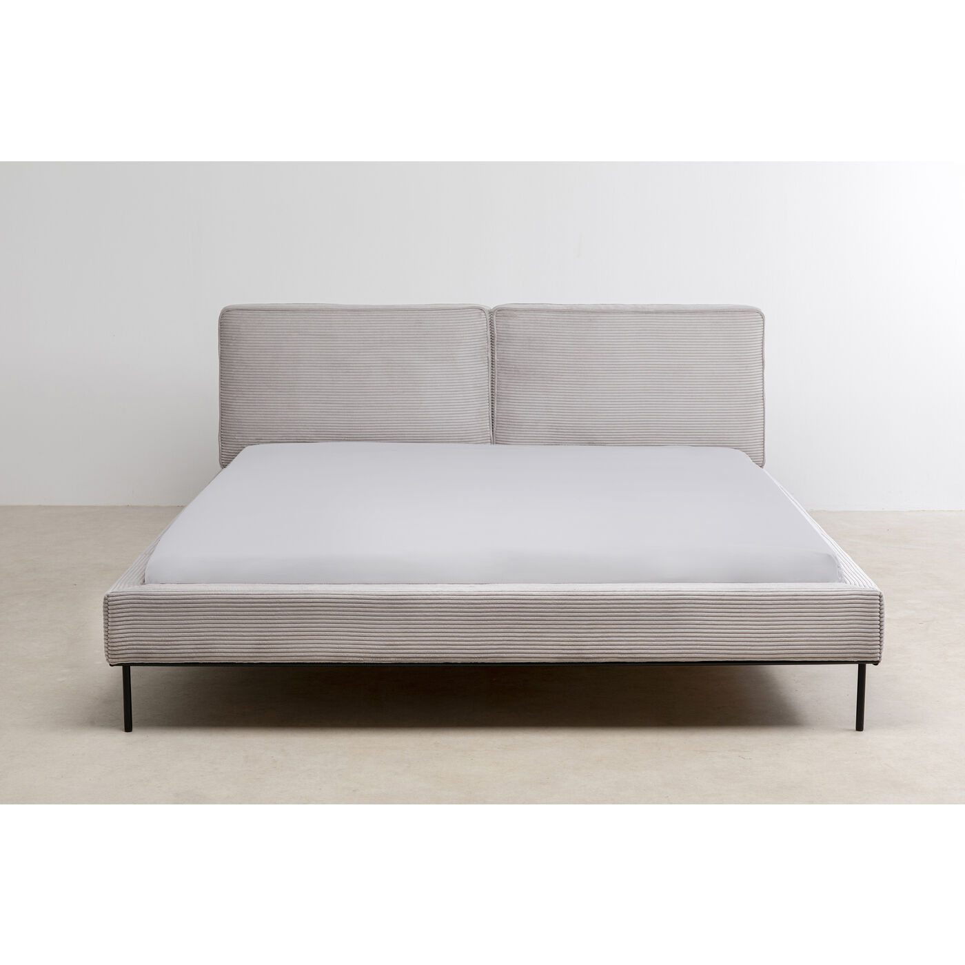 Bett East Side Cord Grau 180x200cm