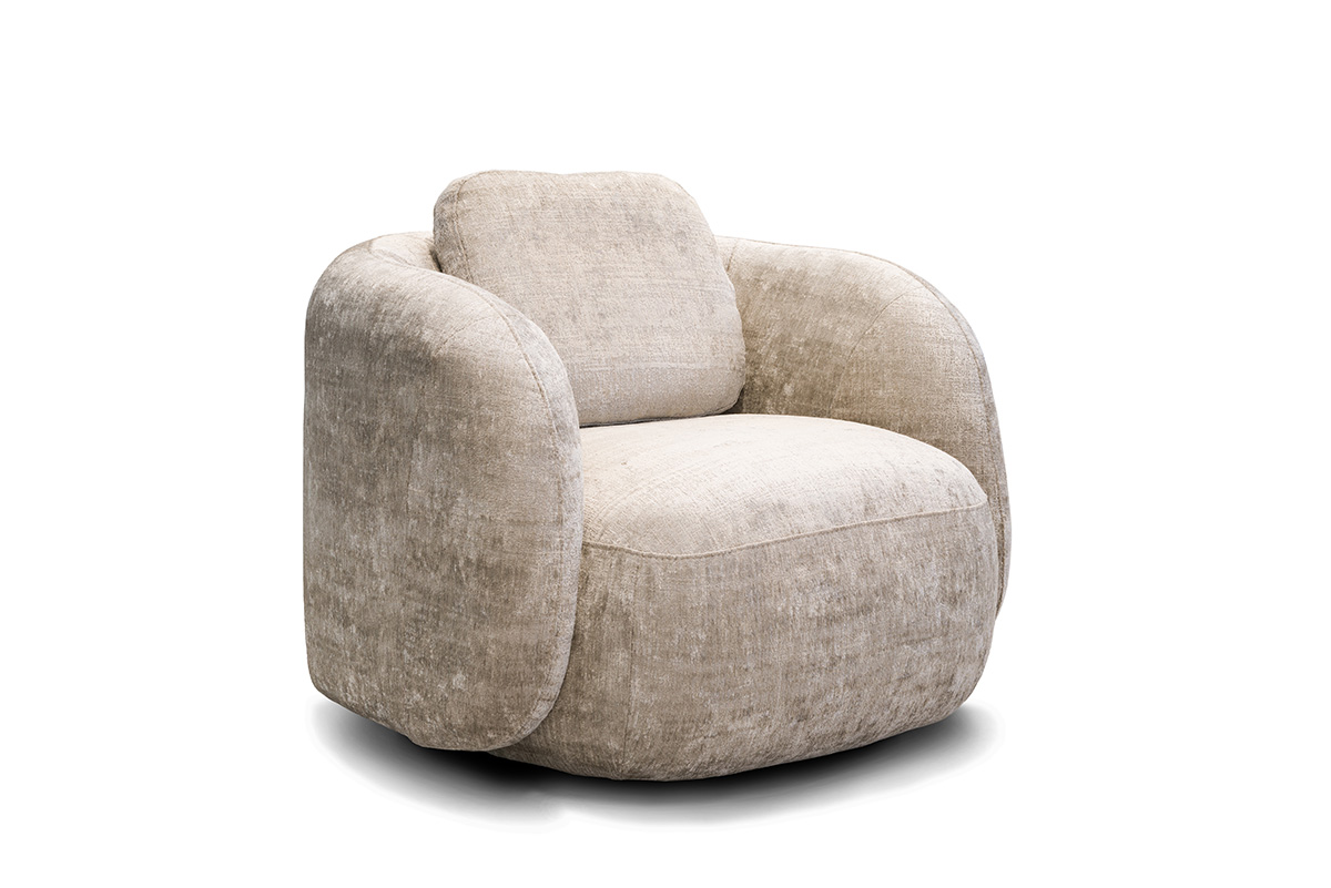 Dolci Armchair. Brigadier 03 Puffy